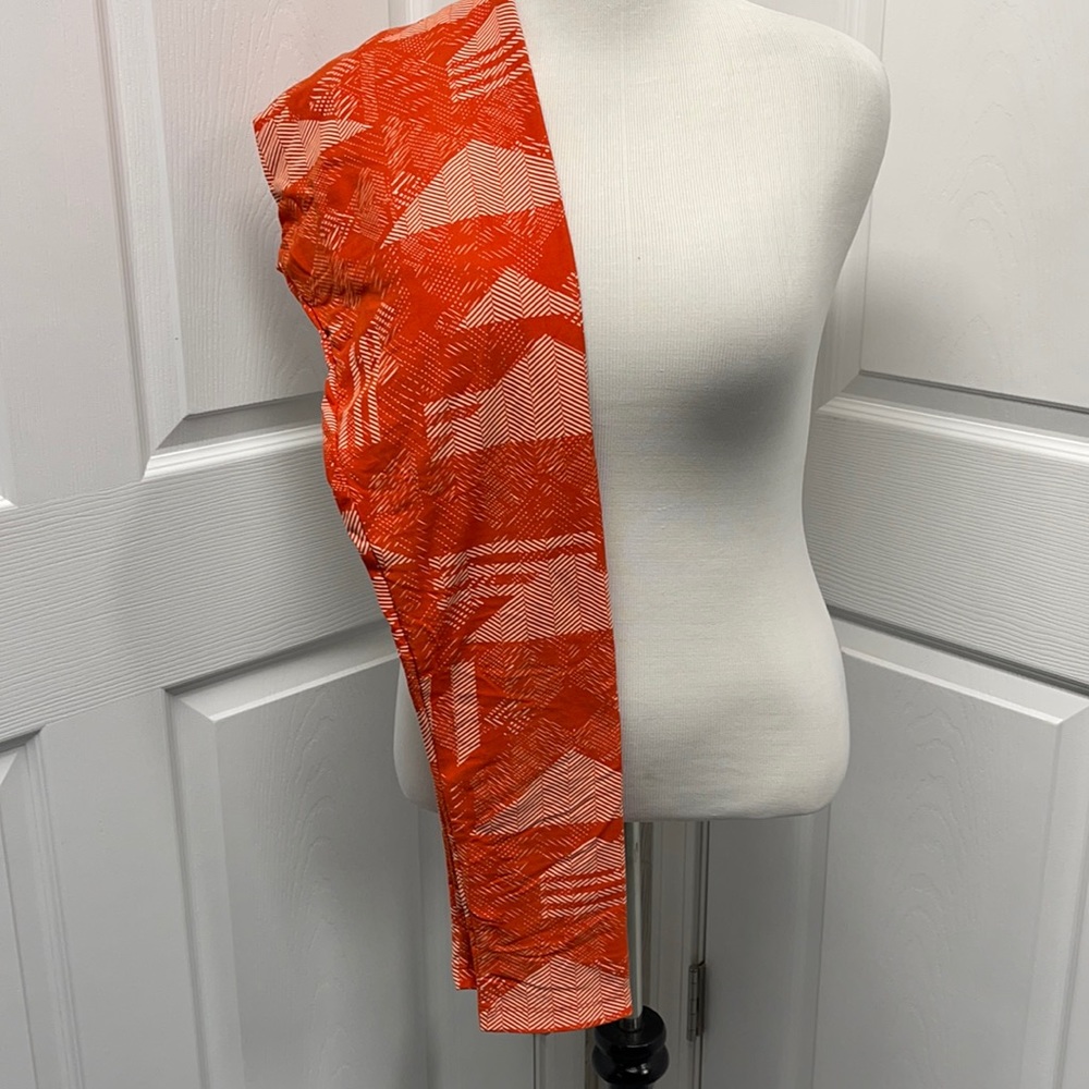 LuLaRoe TC Tall & Curvy Geometric Leggings NWT